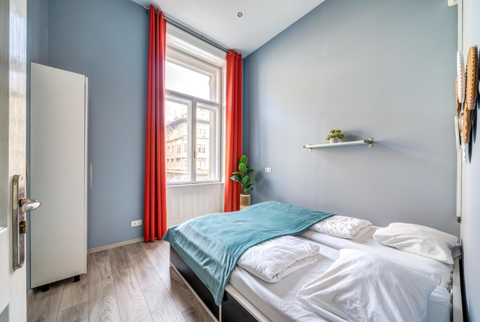 Apartamento Downtown Delight - Erzsebet Blvd - 13 Ppl Budapest Exterior foto
